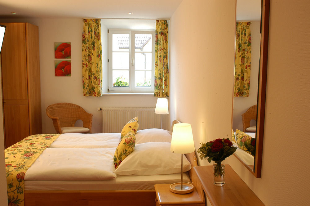 Landgasthof Und Hotel Weisser Lowe Eckental Eksteriør bilde